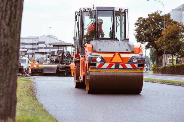 Best Driveway Paving Contractor  in South Creek, WA